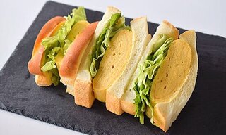 北海道小麦　だし巻きたまごサンド
