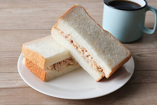 切り干し大根とツナのサンドイッチ