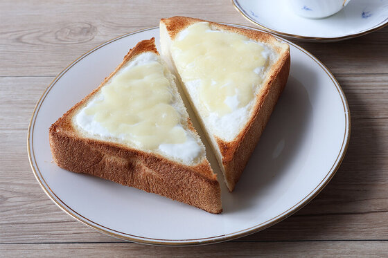 ヨーグルトで作る チーズケーキトースト 